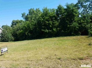 516 33rd Ave N, Clinton, IA 52732