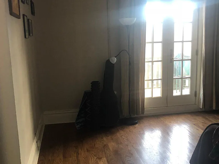 1129 N Pearl St #3 — Photo 5
