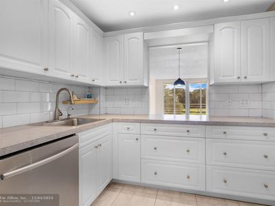 575 Oaks Ln UNIT 305, Pompano Beach, FL, 33069