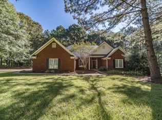 193 Big Sky Dr, Hamilton, GA 31811