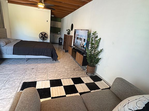 2nd image of 624 Calle Rafael Mercado