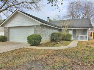 13050 Westchester Ln, Beaumont, TX 77713