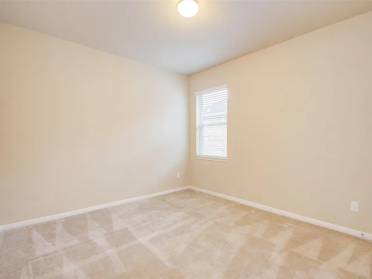 8710 Austin Thomas Dr — Photo 20