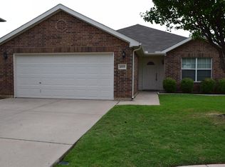 4925 Trail Hollow Dr, Fort Worth, TX 76244
