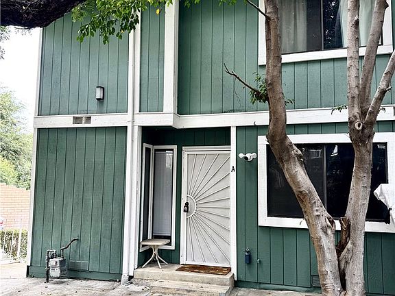 4th image of 1070 Walnut Grove Ave APT A