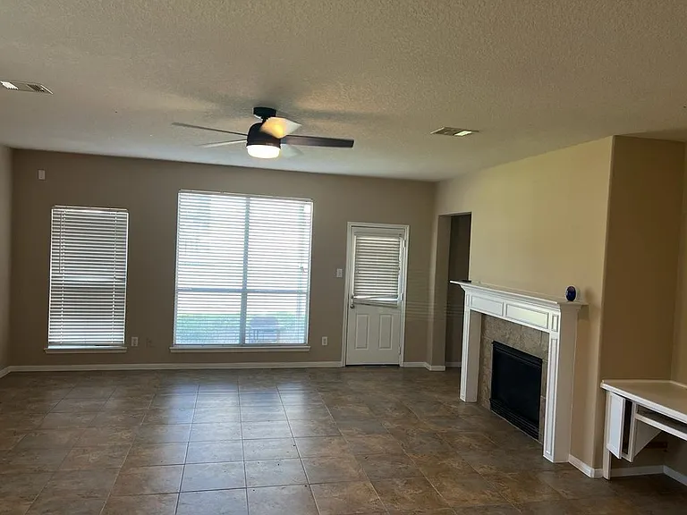 18646 Flagstone Creek Rd — Photo 6