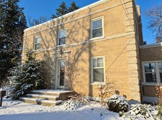 442 Dundas St W, Greater Napanee, ON K7R 2C1