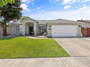 1797 Hatch Ave, Tulare, CA 93274