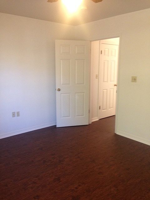 2nd image of 414 Vosler Cir