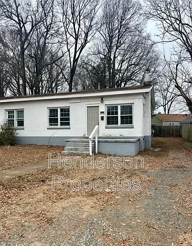 2549 Pinckney Ave Photo 1