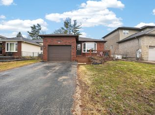 20 Broadfoot Rd, Barrie, ON L4N 5K7