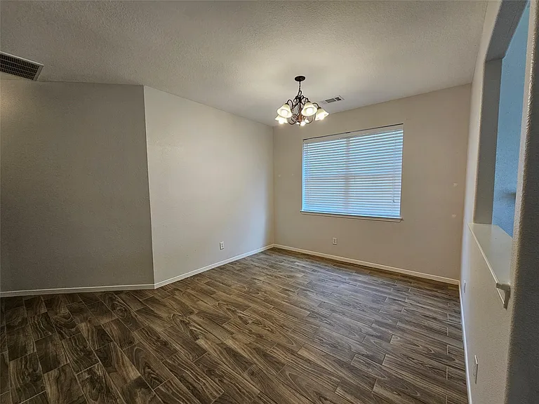 2919 Desert Oasis Ln — Photo 31
