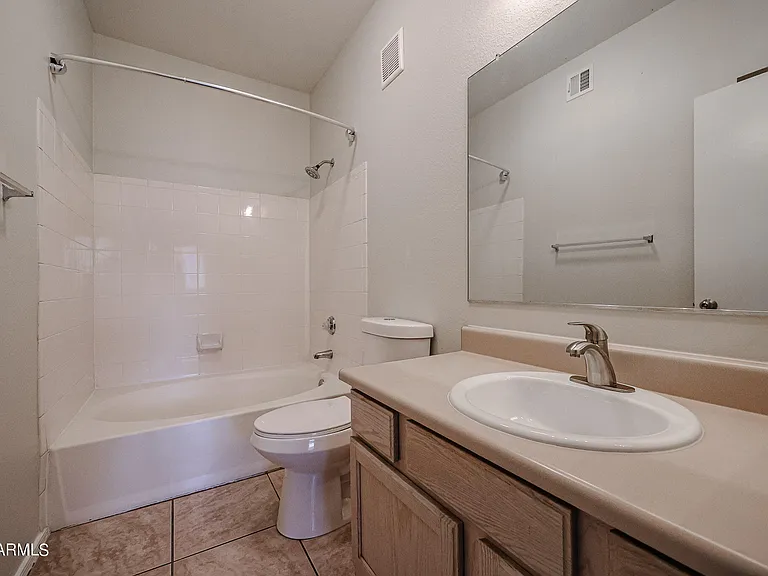 4644 N 22nd St #2142 — Photo 19
