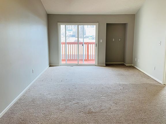 3rd image of 3059 Wildcat Ln
