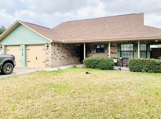 1516 N 25th St, Nederland, TX 77627