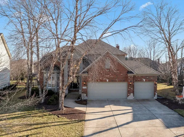 3712 Grassmere Rd, Naperville, IL 60564