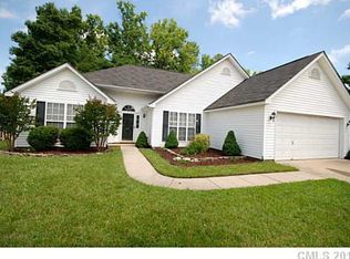 6309 Goldenblush Cres, Charlotte, NC 28269