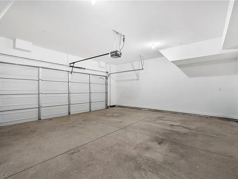 552 Ember Ln NW — Photo 39