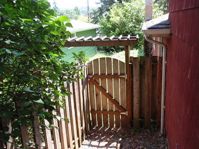 East gate