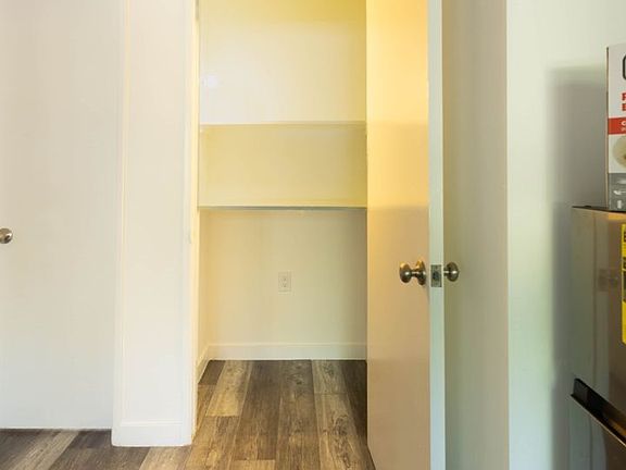 4th image of 6820 Laurel Canyon Blvd Unit 3