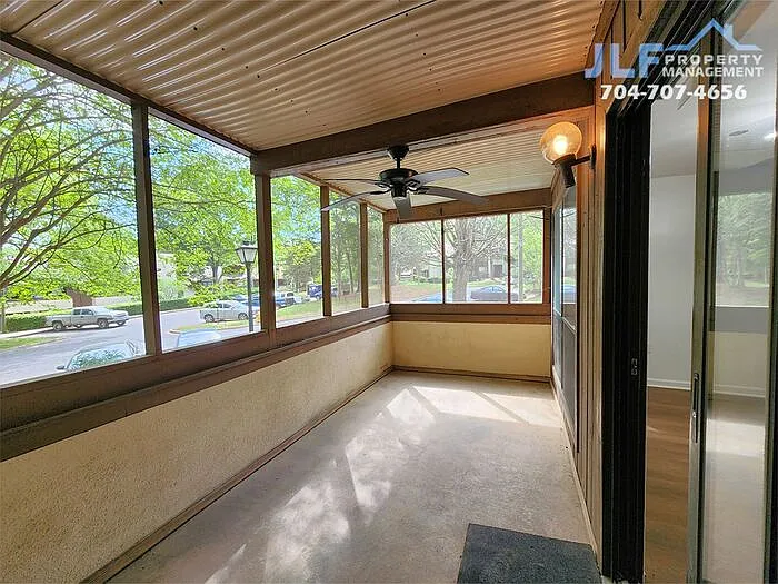 5721 Dockside Dr — Photo 18