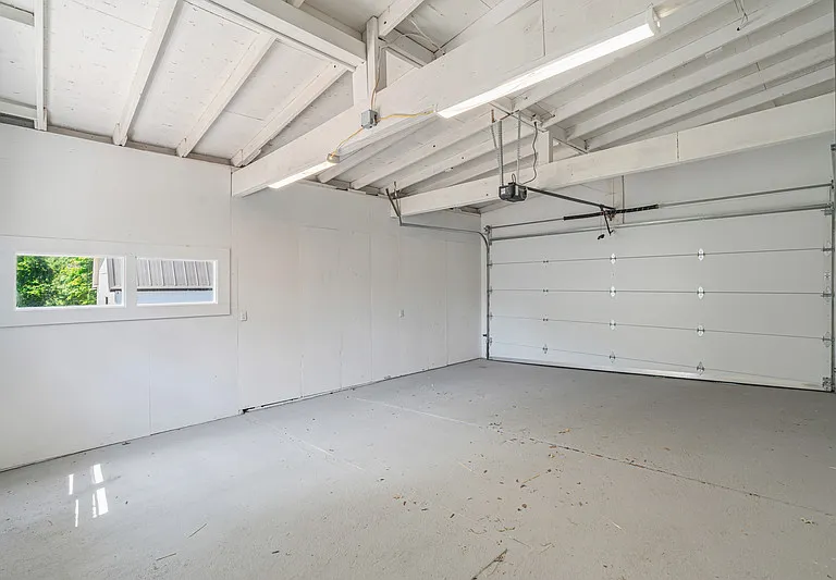 6821 Westland Dr — Photo 17