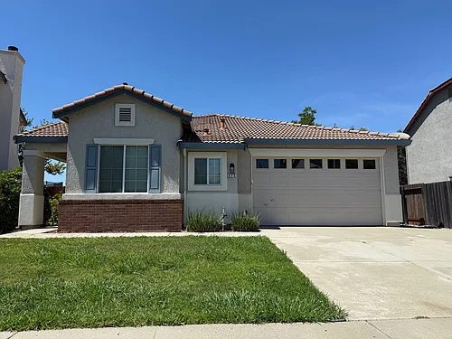 675 Bridgeford Dr Photo 1