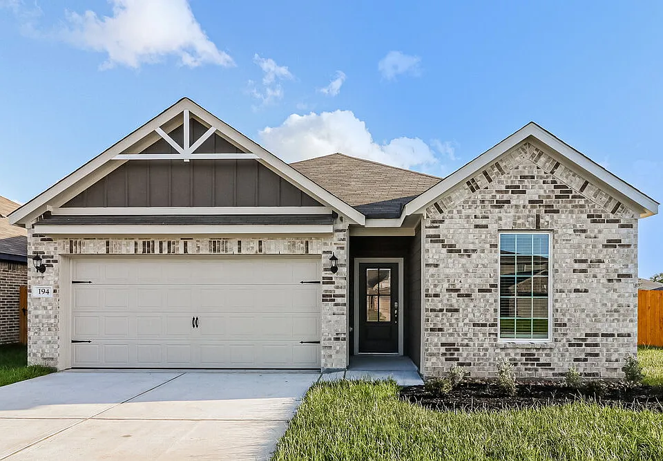 194 Emma Rose Dr