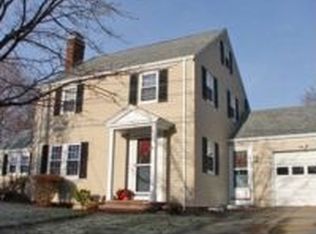 2 Riverbank Rd, Salem, MA 01970