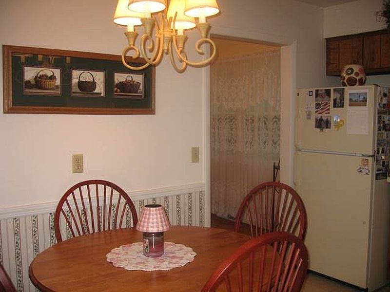 3rd image of 54 SCOTCH PINE Drive