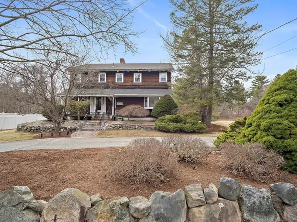 420 Haverhill St, Reading, MA 01867