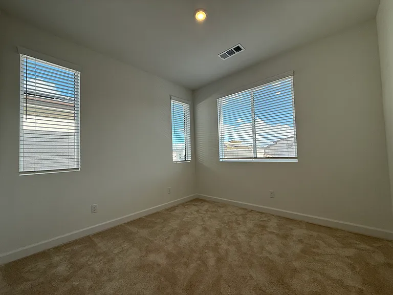 424 Bunsen St — Photo 25