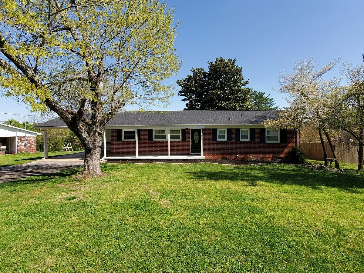Building Photo - 5508 Cliffwood Rd
