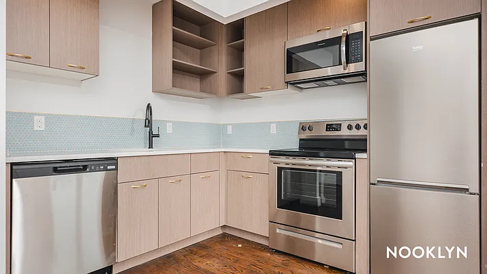 Rented by Nooklyn NYC LLC | media 1