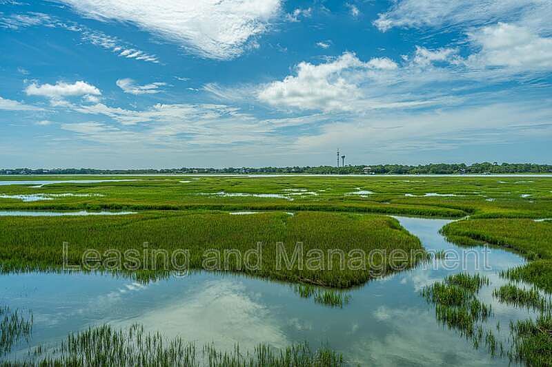 1st image of 242 Little Oak Island Dr