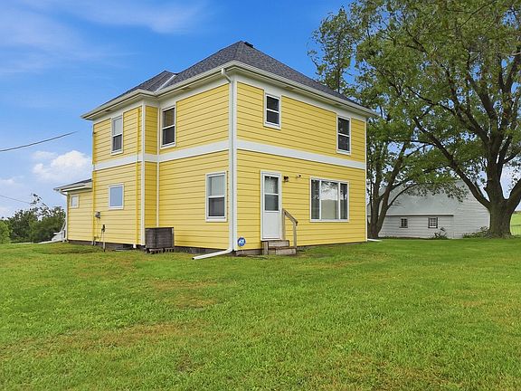 5th image of 3676 240th St
