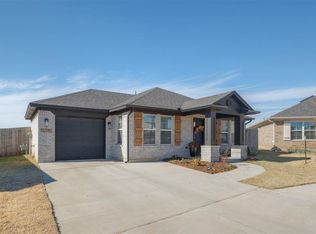 15745 Potomac Dr, Edmond, OK 73013
