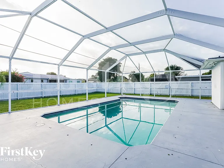 6719 Overlook Dr — Photo 13