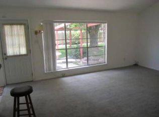 12131 Plumpoint Dr, Houston, TX 77099