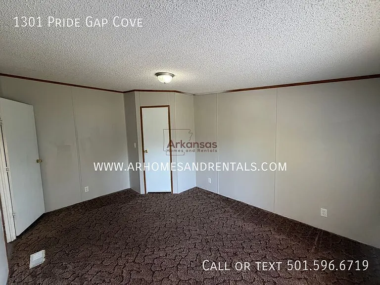 1301 Pride Gap Cv — Photo 14