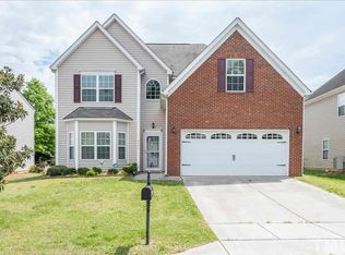 5313 Heather Ridge Ln, Raleigh, NC 27610