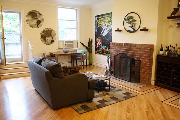 Rented by Engel and Völkers Brownstone Brooklyn | media 7