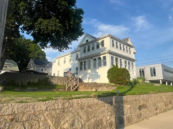70 Park St APT 3, Stoughton, MA 02072