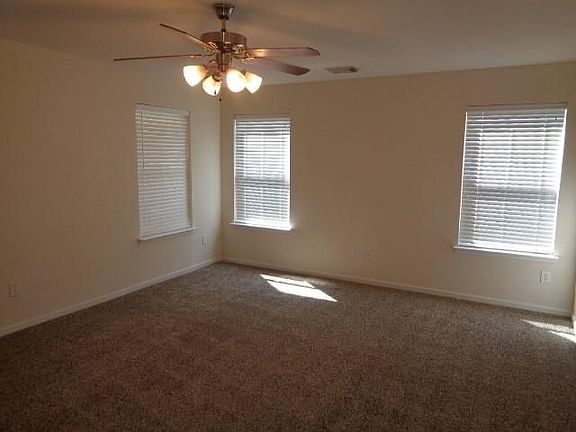 3rd image of 11310 Seven Sisters Dr