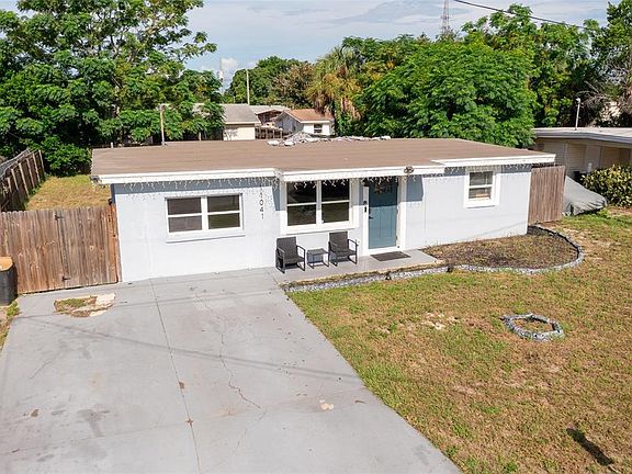 2nd image of 11041 TAFT DRIVE