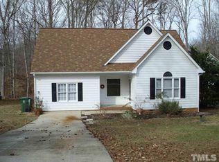 101 Shotts Ct, Cary, NC 27511