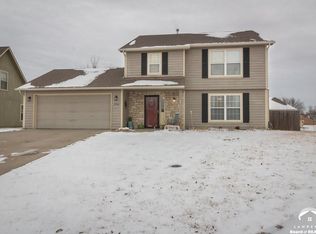 3706 Crossgate Ter, Lawrence, KS 66047