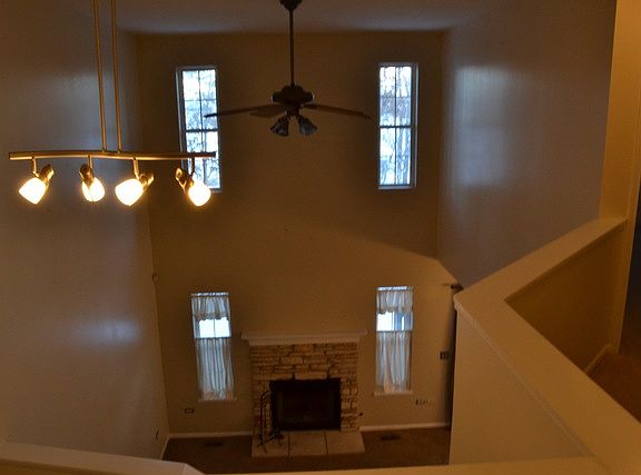 3rd image of 2860 Cobblestone Dr