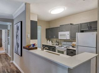 Summit Ridge Apartments, Lees Summit, MO 64086