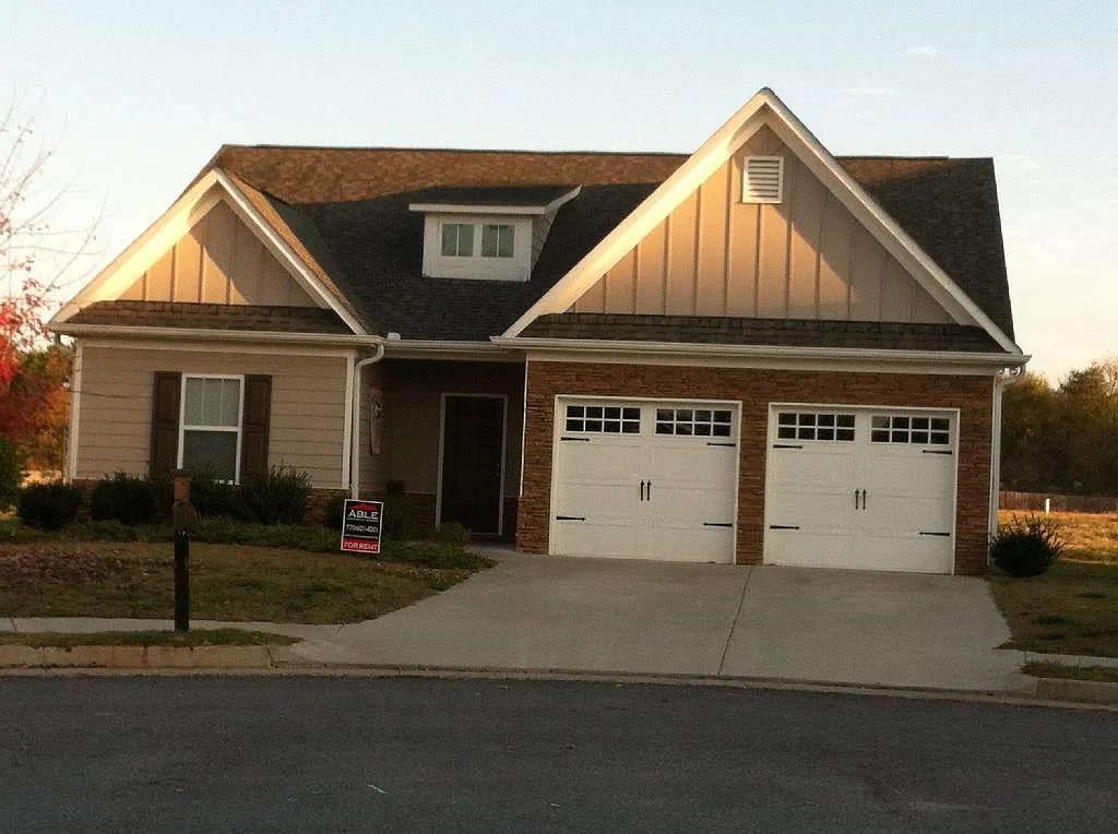 13 Barrett Ln photo 1